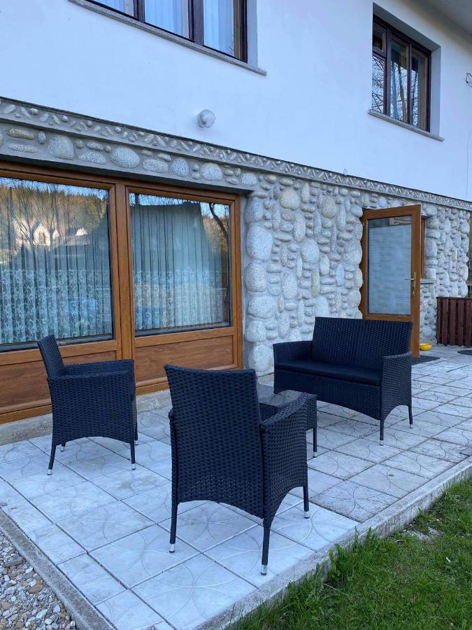 Apartamenty U Basi Lesnica  Exterior photo